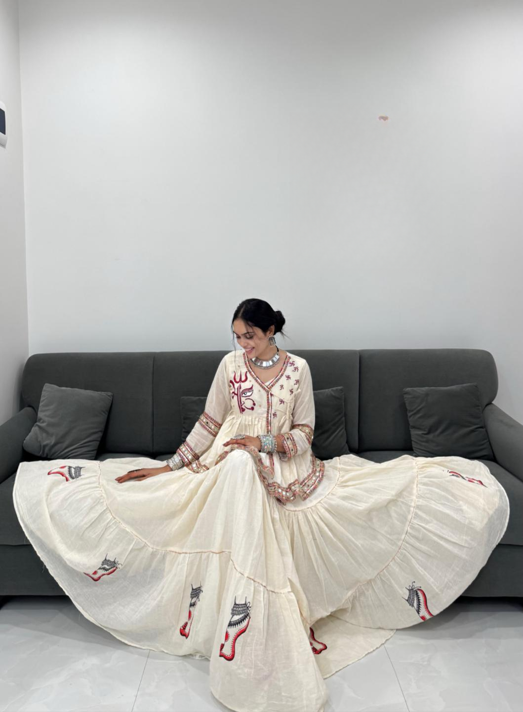 Off-White Kediyu Style Chaniya Choli Set with Maa Handprint & Mirror Laces | Traditional Handprinted Maa Durga Kediyu & Layered Skirt Set